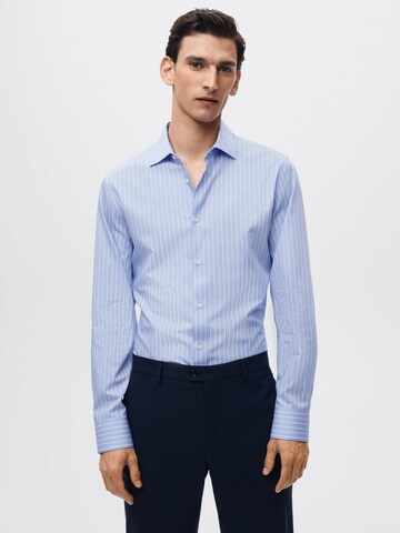 MANGO MAN Slim fit Overhemd 'Begur' in Blauw: voorkant