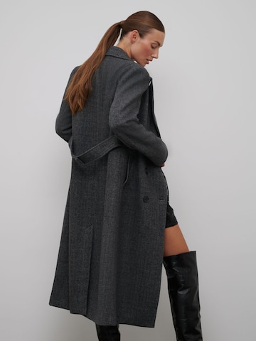 RÆRE by Lorena Rae Between-Seasons Coat 'Kaley' in Grey