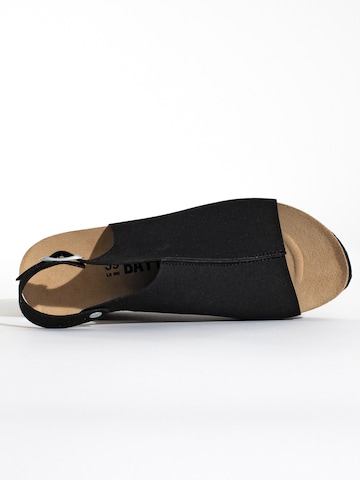 Bayton - Sandalias 'Cruz' en negro