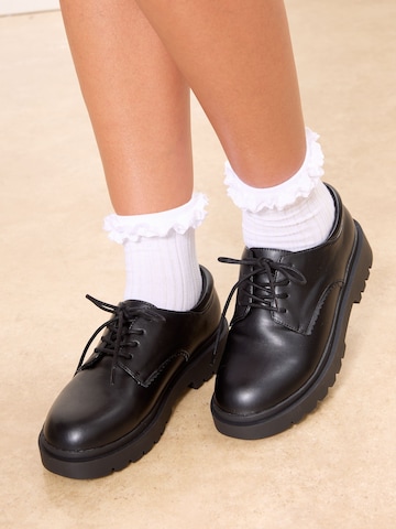 Chaussure basse Lipsy en noir