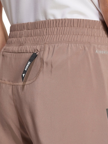 ADIDAS PERFORMANCE Normální Sportovní kalhoty 'Own The Run' – hnědá