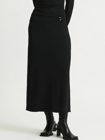 Résumé Skirt ' Kyla ' in Schwarz: Vorderseite