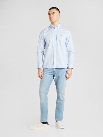 Regular fit Camicia di TOMMY HILFIGER in blu