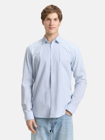 Coupe regular Chemise TOM TAILOR DENIM en bleu : devant
