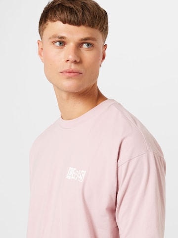 Levi's Skateboarding Shirt in Roze