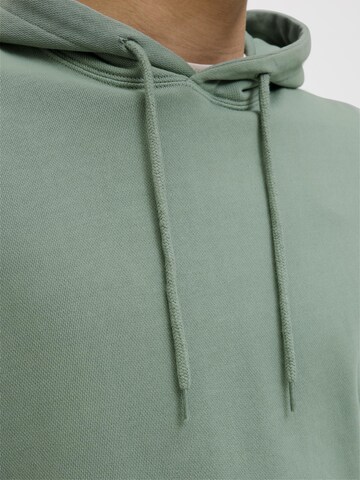 JACK & JONES Μπλούζα φούτερ 'JJECharge' σε πράσινο