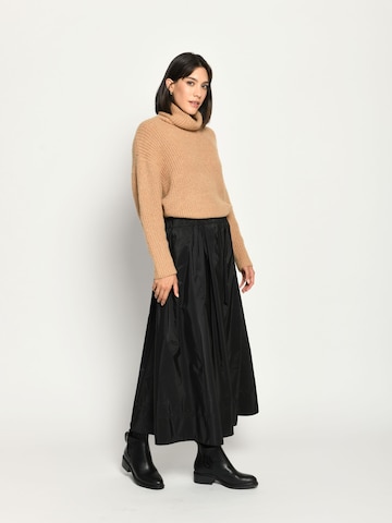 White Label by RoFa Skirt in Black