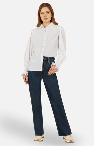 Yumi Bluse in Weiß: Vorderseite