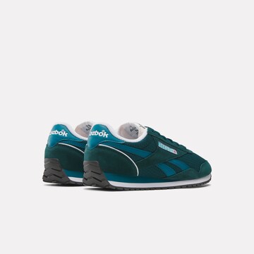 Reebok Sneakers in Blue