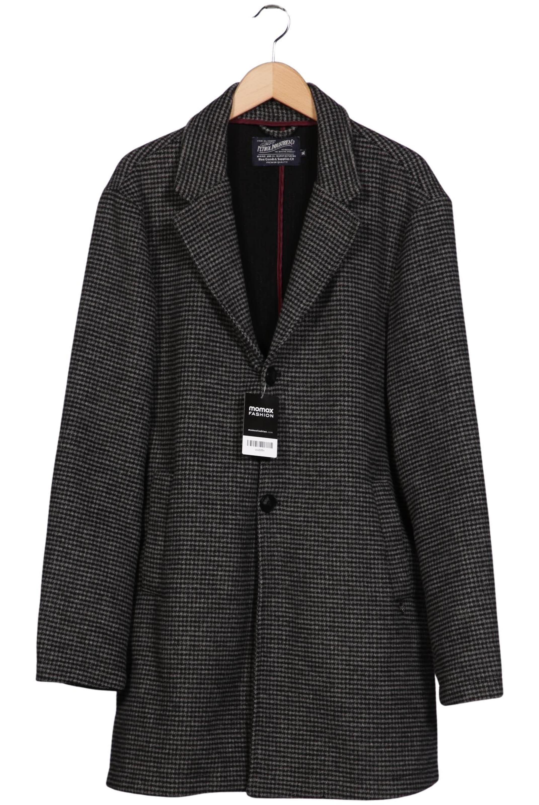 Petrol Industries Jacket & Coat in XL in Grey: front