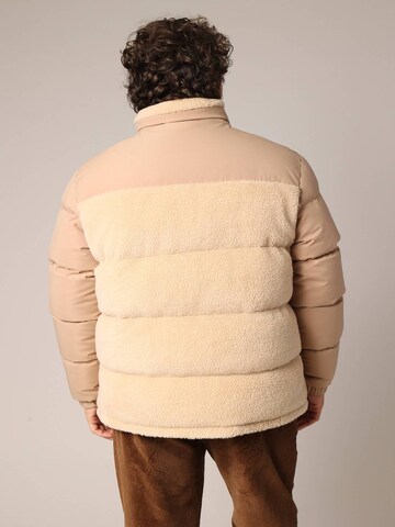 Veste d’hiver 'Cambri' Deeluxe en beige