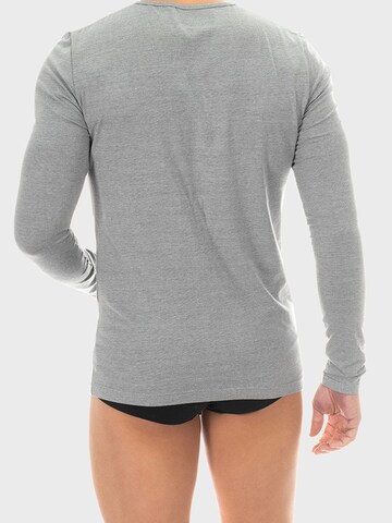 zd ZERO DEFECTS - Camiseta térmica 'Long-Sleeved T-Shirt Egyptian Cotton' en gris