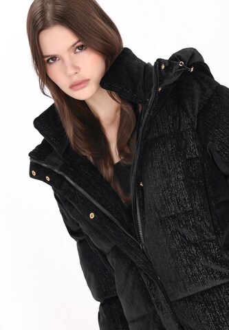 myMo at night Mantel in Schwarz