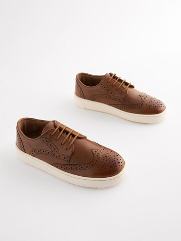 Next - Zapatos bajos en marrón
