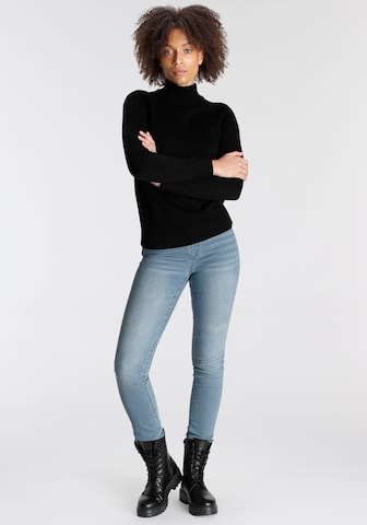 PETROL Sweater in Black