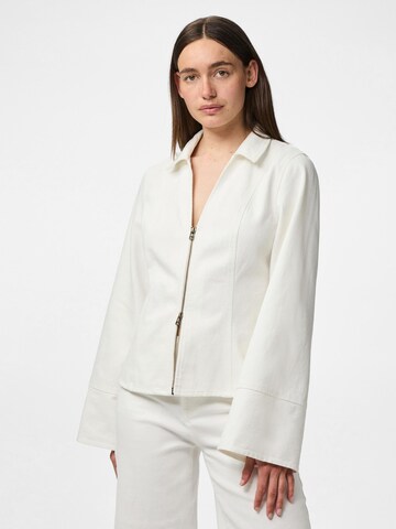 PIECES Bluse 'PCFlora' i hvid: forside