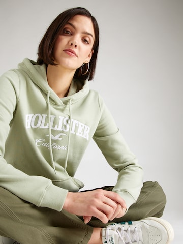 HOLLISTER Sweatshirt 'TECH CORE' in Grün