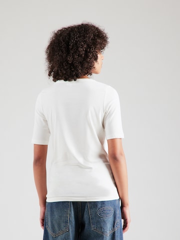 Tricou de la s.Oliver pe alb