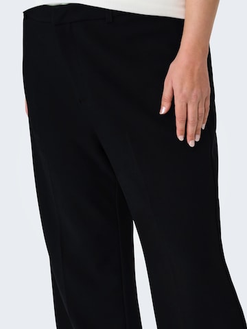 ONLY Carmakoma Loosefit Byxa 'CARNYRA' i svart