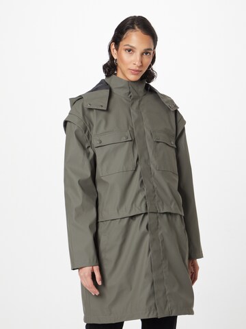 Sofie Schnoor Between-Seasons Coat in Green: front