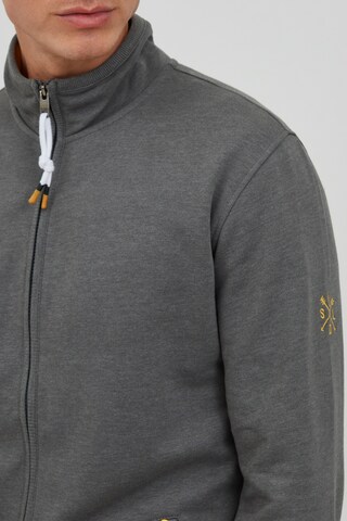 !Solid Zip-Up Hoodie 'KARIM' in Grey