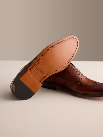 Scarpa stringata di Next in marrone