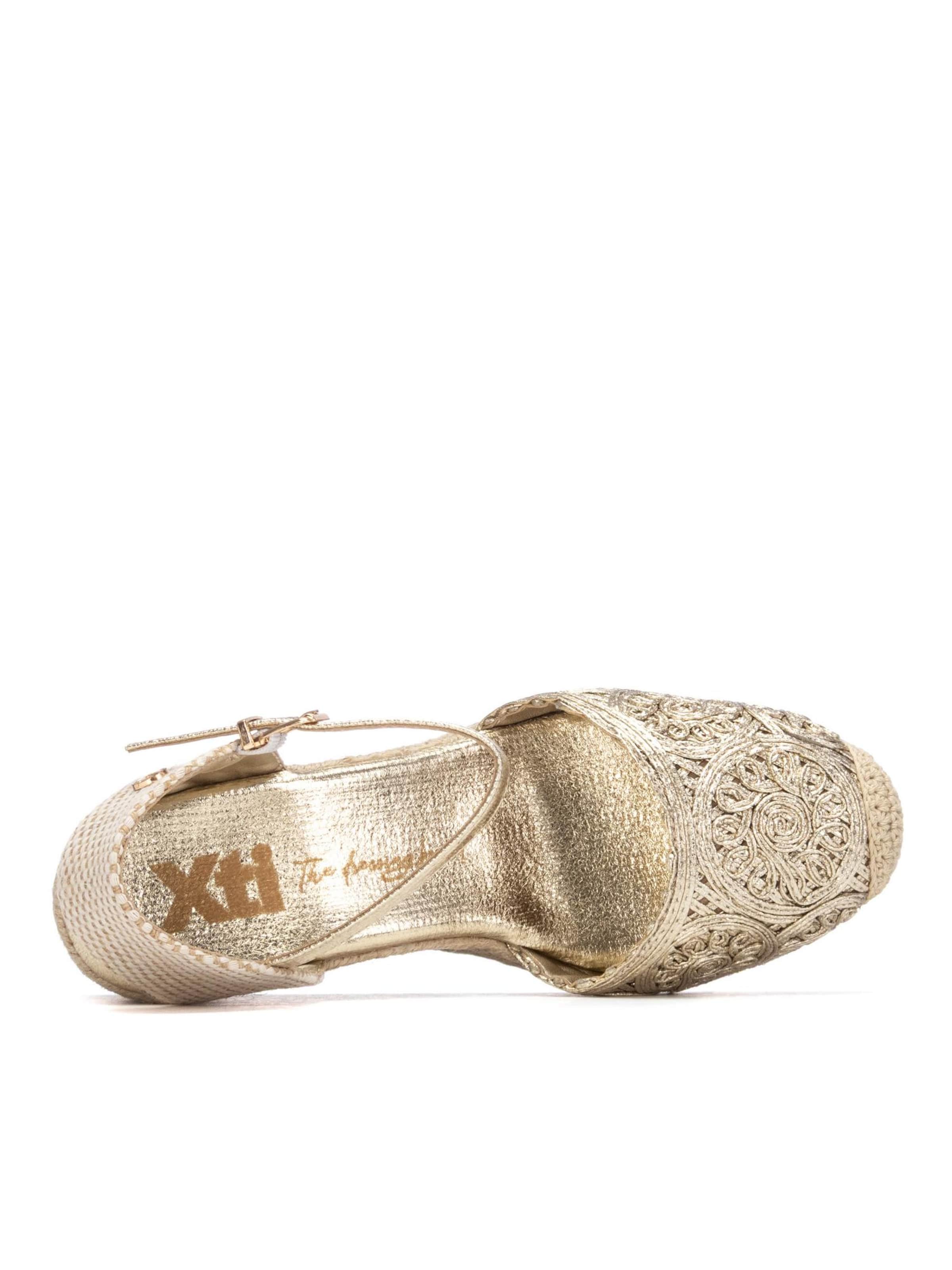 Xti - Sandalias en oro