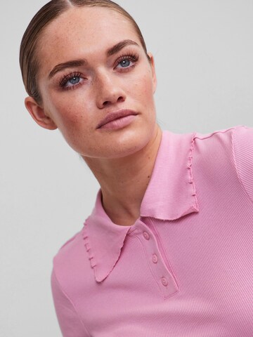 PIECES - Camisa 'Taya' em rosa