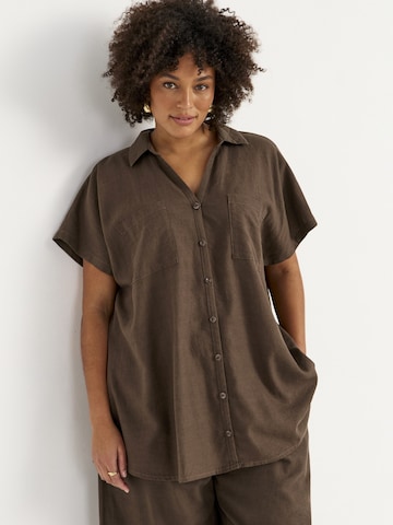 Cellbes of Sweden Tuniek in Bruin: voorkant