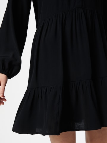 mbym Košilové šaty 'Marranie' – černá