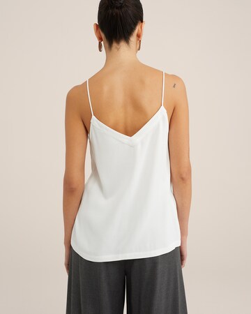WE Fashion Top in White