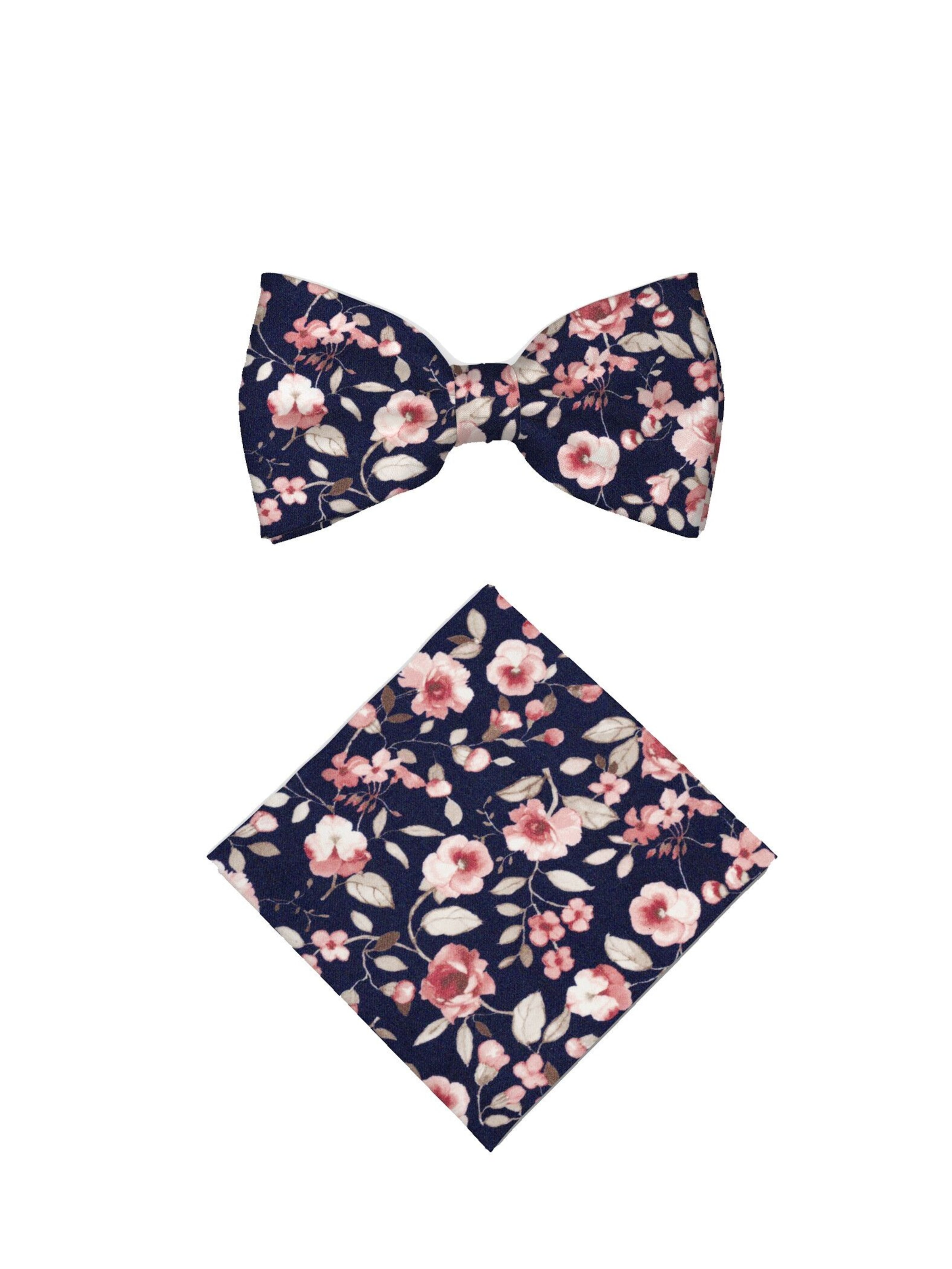 Real Guys Set aus Schleife und Einstecktuch, in edler Geschenkbox in Pink: Vorderseite