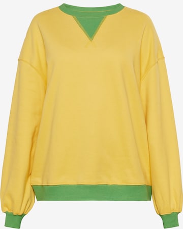 Sweat-shirt 'Fashion Look' SANIKA en jaune : devant