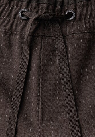 Street One Studio Loosefit Hose in Braun