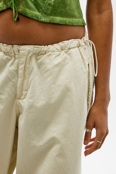 BDG Urban Outfitters Kargo hlače | kremna barva, Prikaz izdelka