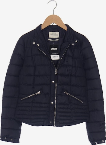 Bershka Jacke S in Blau: predná strana