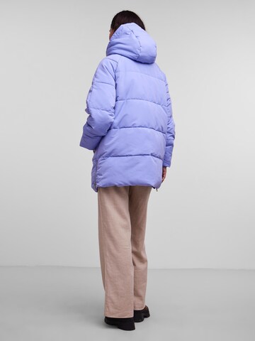 YAS Winterjas in Lila
