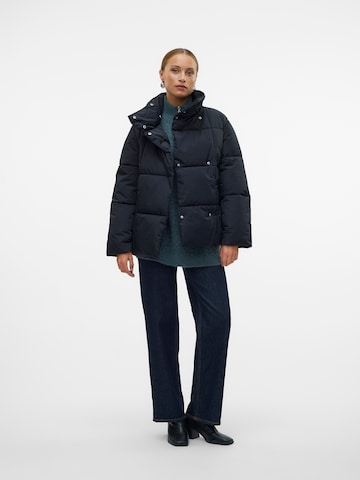 VERO MODA Winterjas 'VMASHLEY' in Zwart