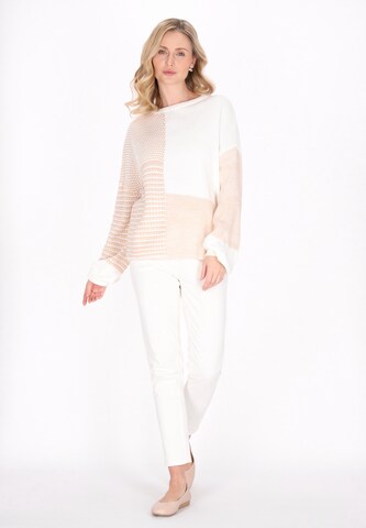 Usha Pullover in Beige