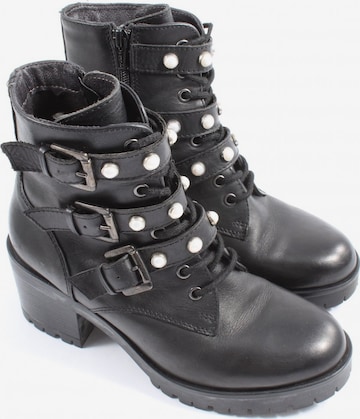 Pier One Dress Boots in 37 in Black: front