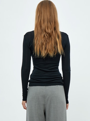 minus Shirt 'Cally' in Zwart