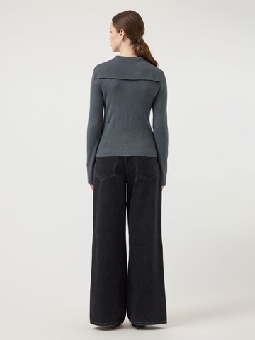 Cardigan 'YASCamelia' YAS en gris