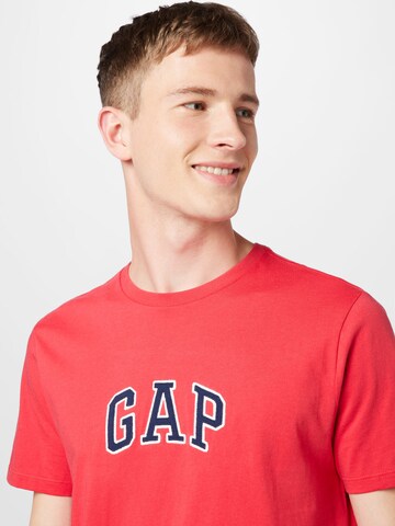 GAP Shirt in Rood