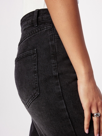 Tapered Jeans de la VILA pe negru