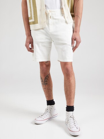 regular Pantaloni 'Fave' di SCOTCH & SODA in bianco: frontale