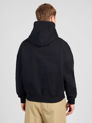 MOUTY - Sweatshirt em preto
