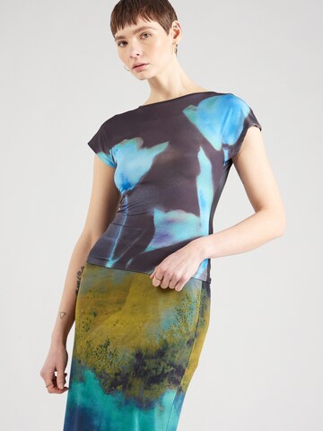 Tricou de la TOPSHOP pe albastru: față