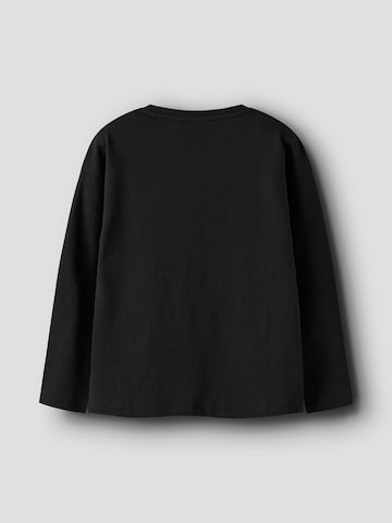 NAME IT - Camiseta 'NKMVOB' en negro