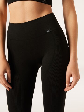 CALZEDONIA Skinny Leggings in Black