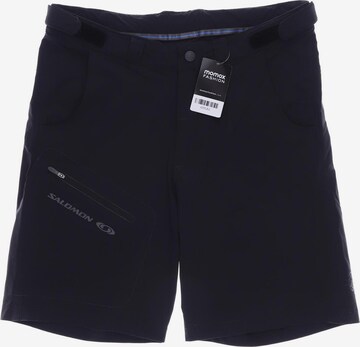 SALOMON Shorts in 33 in Black: front